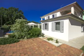 NEU Villa in einem ruhigen Dorf nur 450 Meter vom Strand entfernt - Image 5