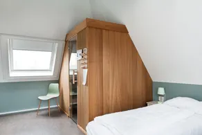 Beautiful Holiday Home in Earnewald with Wellness - Image 5