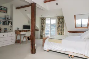 Fastnet at Nonsuch House - Image 5