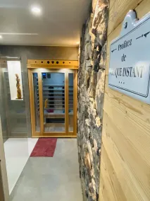 Détente Absolue Jacuzzi et Sauna Privatif - Image 3