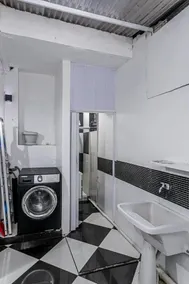 Spacious and comfortable apartment in a quiet, tree-lined street in Copacabana!!!!! - Image 2