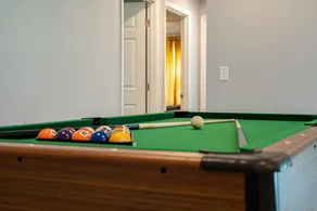 Melbourne home w/King beds, HEATED Pool, 10 mins to the beach and near USSSA! - Image 3