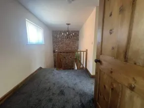 Blyton 2-bed Cottage, Parking, 30m to Lincoln - Image 2