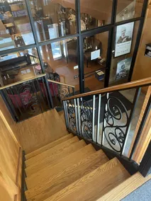 The Lofty Owl - Updated historical apartment in quaint downtown Hillsdale - Image 3