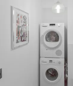 Moderne Wohnung mit Schwimmbad - Image 2
