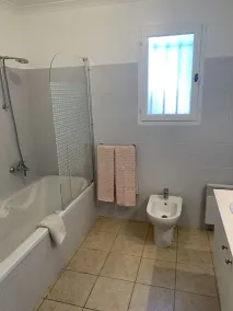 Large villa with pool and large garden in a quiet location 5 minutes from Uzes (Gard). - Image 3