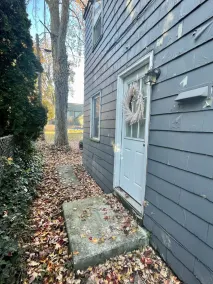 Falcon’s Corner Retreat; cozy ground floor apt - Image 5