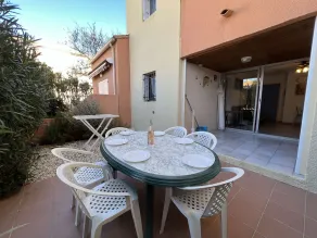 T3 avec Terrasse Spacieuse, Proche Plage, 4 Pers., Parking Inclus - Image 5
