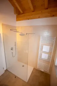 Ferienwohnung Seeblick, 1-4 Pers., 1 Sep. Schlafzimmer, Südbalkon - Image 3