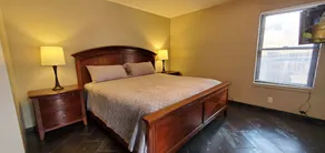\"SteamPunk\" 2bedroom With Hottub - Image 3