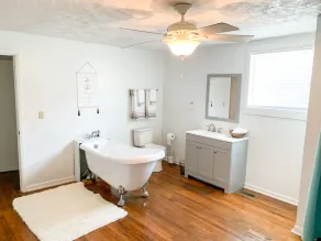Spacious 3 Bedroom Apartment at Harold KY!  - Image 2