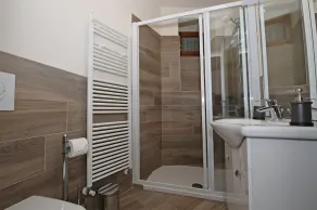 RUBINO NEW!  NEAR BELLAGIO! BALCONY GARDEN, &  STUNNING VIEW! - Image 2