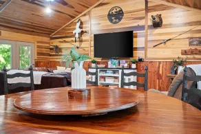 Kentucky Lake Retreat - Image 3