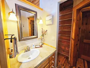 El Salto Compound-Private Einstellung auf 3 Hektar mit Bäumen - 3 separate Häuser - Image 5