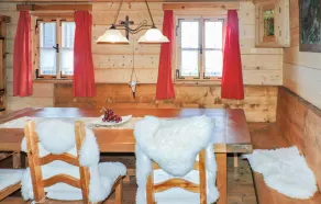 Ferienhaus Mit Pool Und Sauna - Image 4