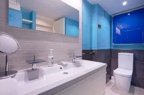 Comfortable Apartment near Retiro Park. Retiro III - Image 4