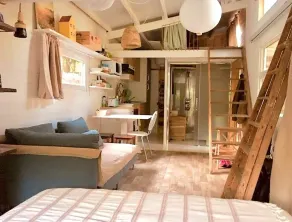 Tiny House La Cabane nestled under the trees 5 minutes from the beach - Image 4