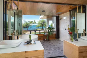 BRAND NEW BEACHFRONT RESORT HOME 2 acres avec piscine, tennis, volley-ball, plus - Image 3