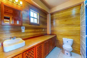 Entire duplex with patio, balcony, partial AC & WiFi - next to a Caribbean beach - Image 5