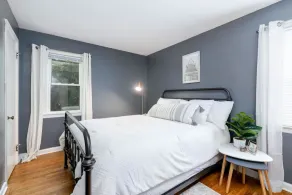 Mid-term stays ✦ Bexley Breeze ✦ High-Speed Wi-Fi ✦ King Bed - Image 4