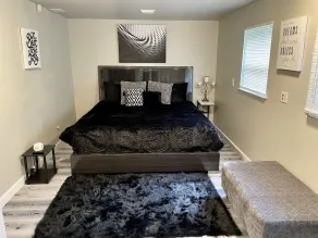 The Black&White Condo - Image 5