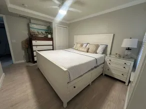Remodeled LUXE 1st Floor Condo w/ Private Patio. 2 Min. Walk to Beach - Image 5