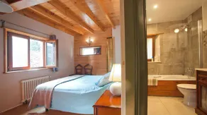 Melendreros House.  Country house, large, well equipped and with beautiful views. - Image 5
