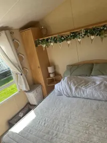 2 Bed - Sleeps 6 - Free Parking - Pets - Image 3