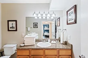Second floor condo with pool & hot tub access WiFi private W&D and central AC - Image 5