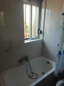 Chalet con Piscina Privada - Image 4