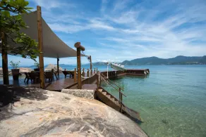 East Point. Spectacular beachfront house for 24 people. Private beach. - Image 2