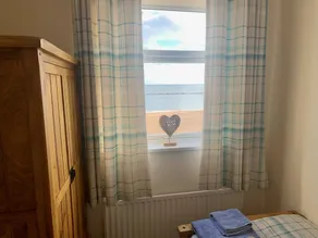 'Bay View' Absolute Seafront 3 Bedroom House with Breath-taking Sea Views. - Image 5