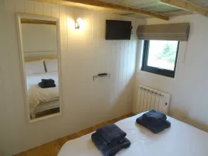 Luxury Contemporary Beach Lodge With Sand Dunes And River Views - Sleeps 6 - Image 5