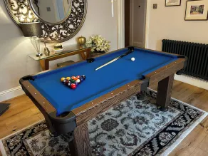 Luxury Surrey Hills 5BR with hot tub, set in woodland - Image 2