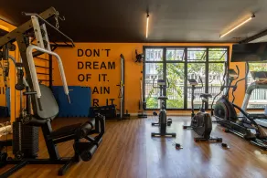 2 Bedroom Apartment with swimming pool, gym, laundry and hammocks on the windows - Image 2