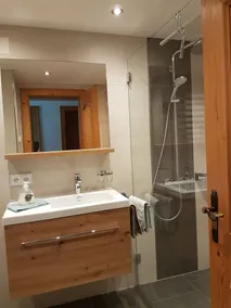 Gemütliche, komfortable Ferienwohnung in ruhiger Lage mit Blick auf die Berge - Image 2