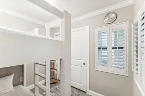 IR 403 is a Beautiful 2 BR Gulf Front with Washer Dryer over 1300 sf - Image 5