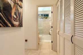 Maison de luxe privée avec de hauts plafonds et de la place pour 6 - Image 4