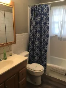 Keen On Clean & Tidy! 2 Bedrooms w/Great Amenities - Image 3