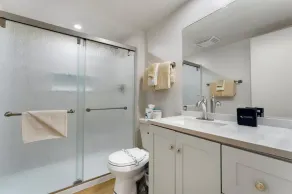 Raccoon Roost 3 Bedroom Condo by RedAwning - Image 2