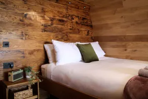 Burrow View  -  a hobbit hut that sleeps 4 guests  in 1 bedroom - Image 3
