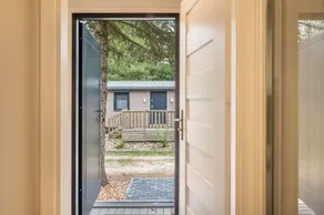 Appartamento 'Tiny House Lohmen Garder See' con terrazza privata e Wi-Fi - Image 2