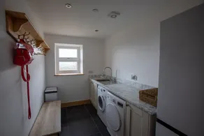 Stunning holiday home with panoramic views across the Teifi valley - Image 2