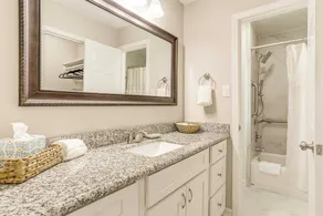 'springs Stay Hideaway' Cozy 3BR Home in Denham - Image 3