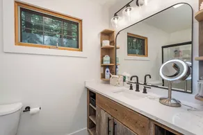 Tucked Inn - Image 2