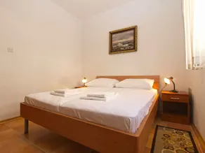 Holiday apartment with air conditioning - Image 5