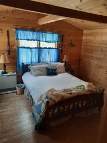 Recreation Haven ....Work remotely super fast Wi-Fi Snowmobile, ATV, & Explore! - Image 5