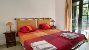 APARTAMENTO VOLENDAM  PLANTA BAJA CON PISCINA PRIVADA - Image 4