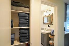 Guest Fave Cape-Cod Style Retreat with Main-Level Bedroom bordering Farmington - Image 4