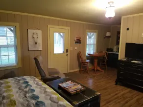 Linden Place är en ny gated Cabin som ligger mitt i Bluegrass Horse Farms - Image 4